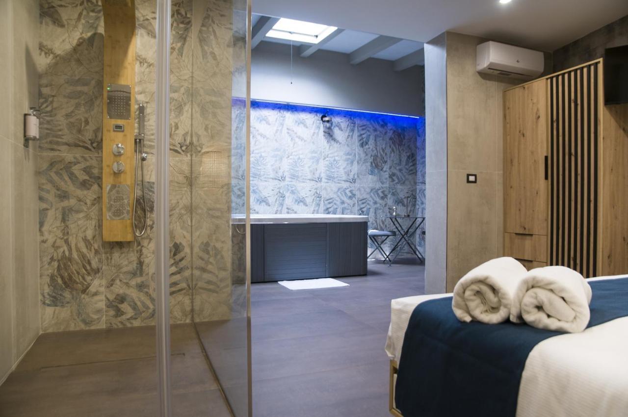 Suite 18 Luxury Apartments バーリ エクステリア 写真
