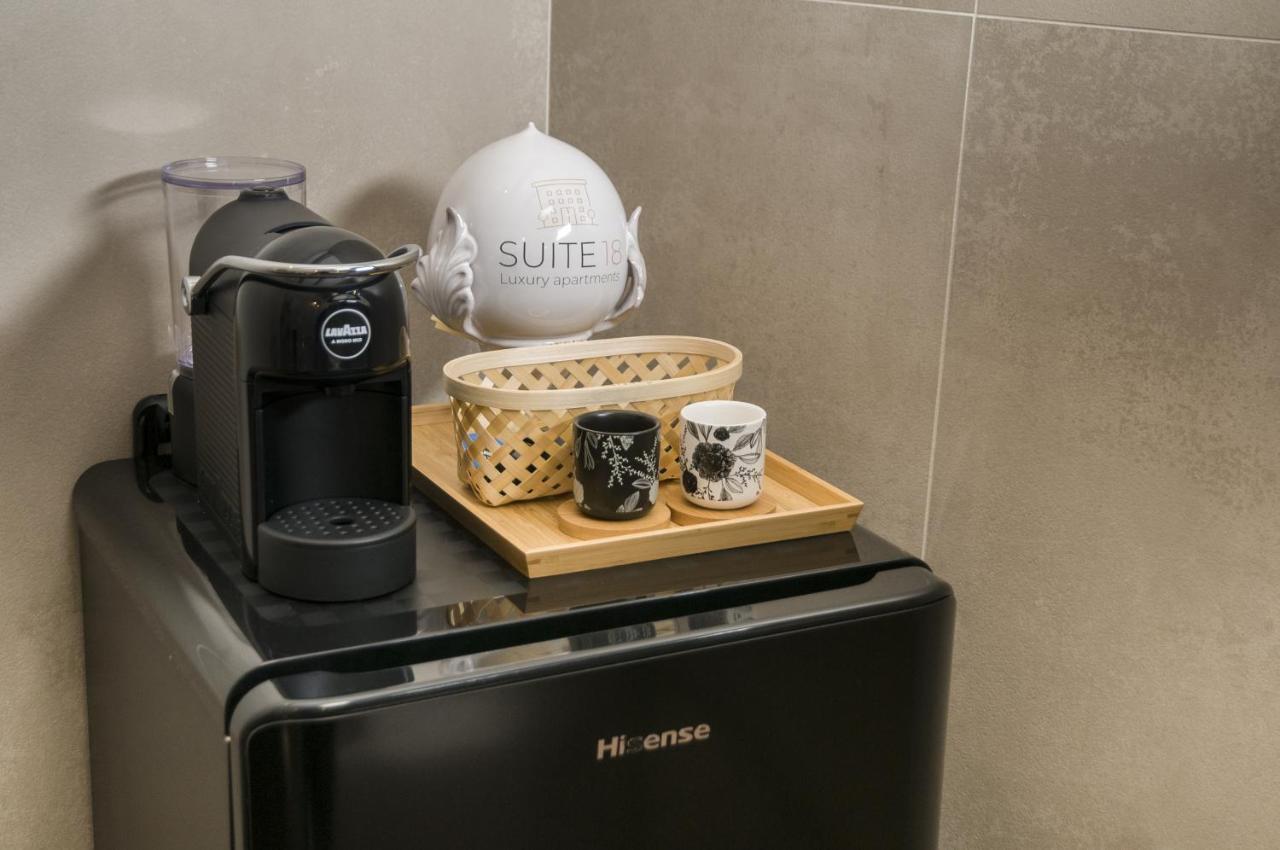 Suite 18 Luxury Apartments バーリ エクステリア 写真