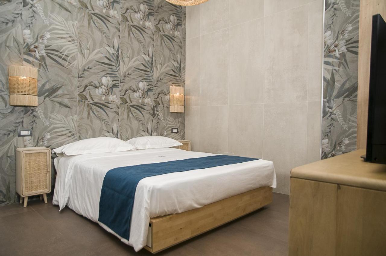 Suite 18 Luxury Apartments バーリ エクステリア 写真
